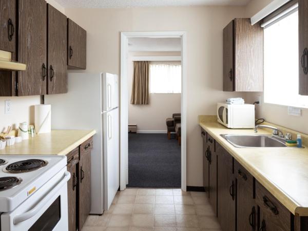 Robin Hood Inn and Suites : photo 3 de la chambre suite familiale