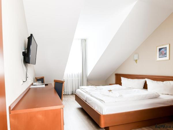 Hotel Blutenburg : photo 5 de la chambre chambre double