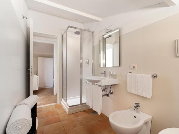 Hotel Tasso Suites & Spa : photo 2 de la chambre appartement 3 chambres