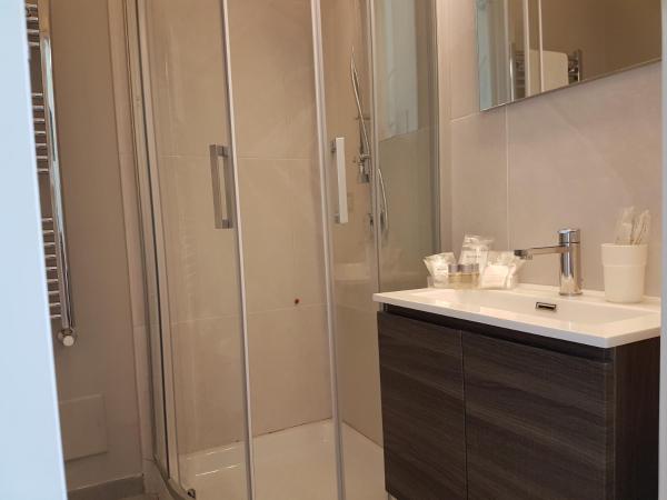 Villa Glamour : photo 9 de la chambre appartement - vue sur piscine 