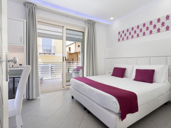 Hotel Tasso Suites & Spa : photo 5 de la chambre chambre double supérieure