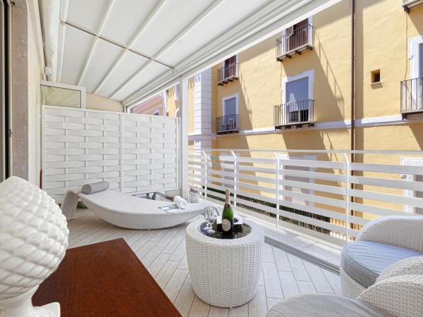 Hotel Tasso Suites & Spa : photo 10 de la chambre chambre double supérieure