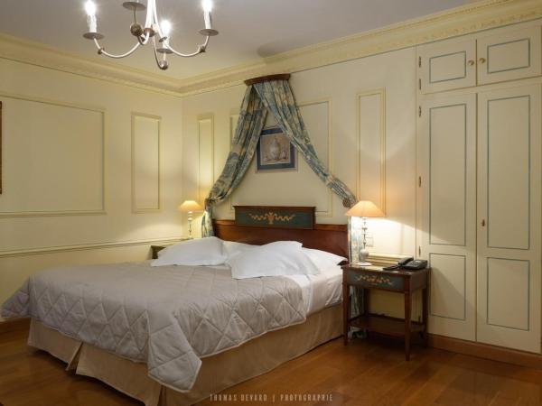 Le Manoir Au Lac : photo 2 de la chambre chambre double accessible aux personnes à mobilité réduite