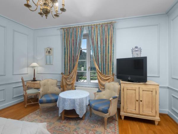 Le Manoir Au Lac : photo 8 de la chambre chambre double supérieure manoir - vue sur lac