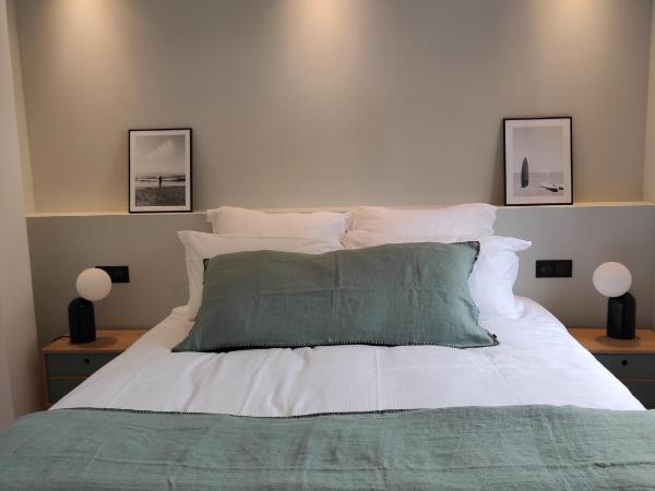 Appart hôtel & Spa La Villa du Port : photo 7 de la chambre appartement avec terrasse