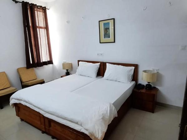 New Delhi YMCA Tourist Hostel : photo 4 de la chambre chambre double ou lits jumeaux standard