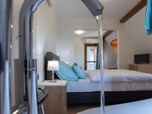 Kis Helikon Villa : photo 5 de la chambre studio deluxe