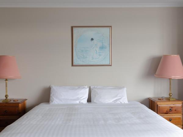 Battery Point Manor : photo 3 de la chambre chambre lit king-size - 6