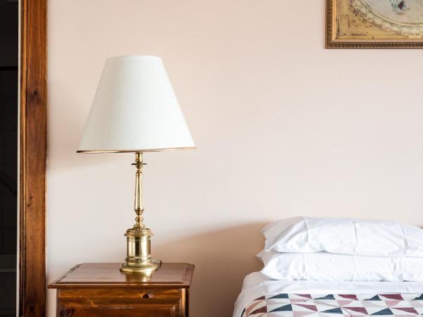 Battery Point Manor : photo 4 de la chambre chambre triple - 2