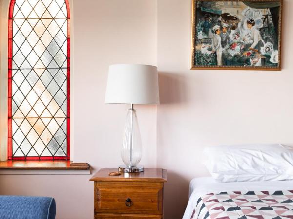 Battery Point Manor : photo 5 de la chambre chambre double - 1