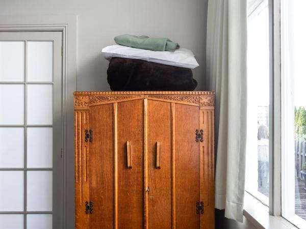 Battery Point Manor : photo 8 de la chambre cottage