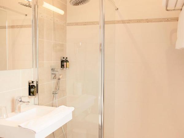 Welcome Hotel : photo 2 de la chambre chambre double confort avec balcon - vue directe sur mer