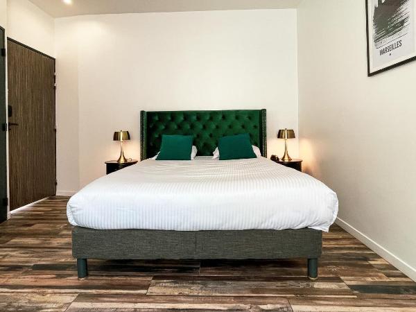 Kyriad Marseille Blancarde - Timone : photo 6 de la chambre chambre double supérieure