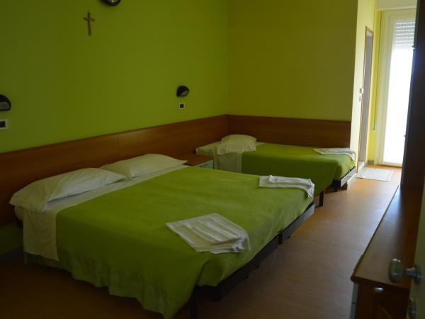 Hotel Colombo : photo 4 de la chambre chambre triple