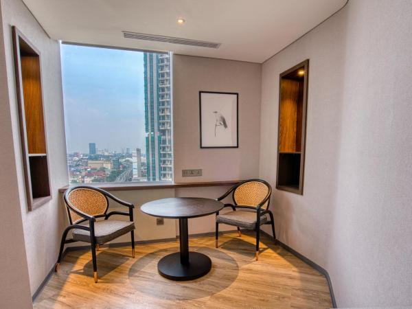 Mercure Jakarta Gatot Subroto : photo 6 de la chambre studio avec lit double