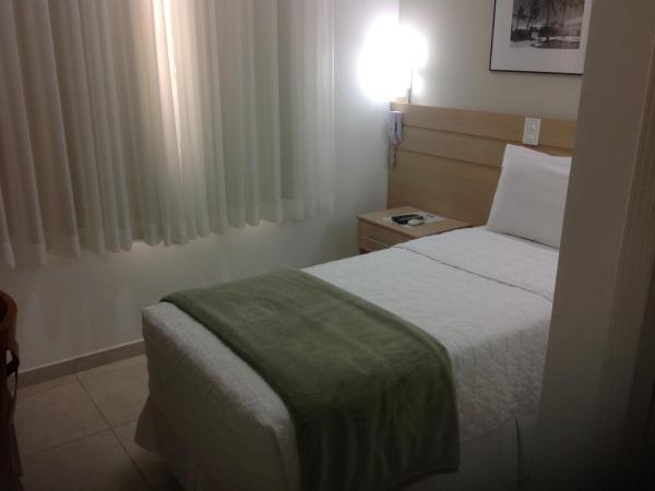 Upper Hotel : photo 1 de la chambre chambre simple standard