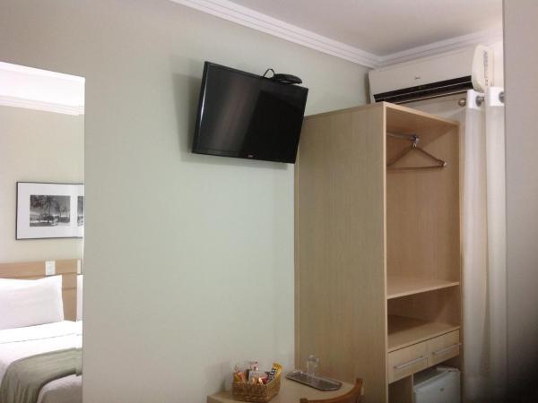 Upper Hotel : photo 6 de la chambre chambre simple standard