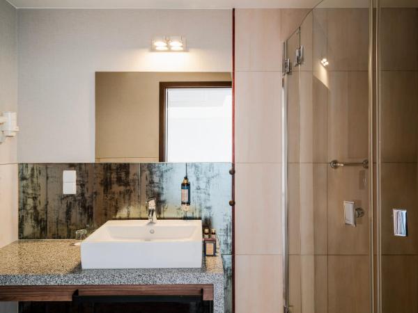 Royal Tulip Sand Kolobrzeg : photo 4 de la chambre chambre 1 lit king-size standard avec balcon