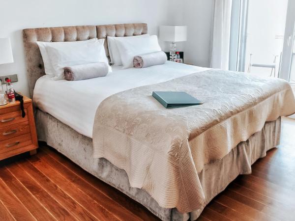 The Residence by the Beach House Marbella : photo 2 de la chambre chambre double supérieure