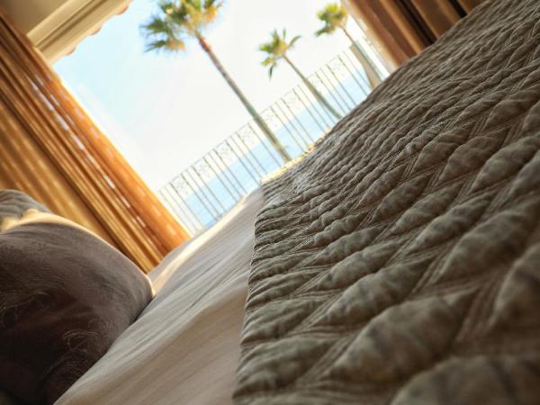 The Residence by the Beach House Marbella : photo 4 de la chambre suite lit king-size - vue sur océan