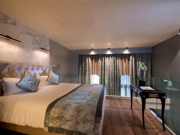 Palazzo Veneziano - Venice Collection : photo 6 de la chambre suite familiale en duplex 