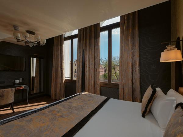 Palazzo Veneziano - Venice Collection : photo 1 de la chambre suite familiale en duplex 