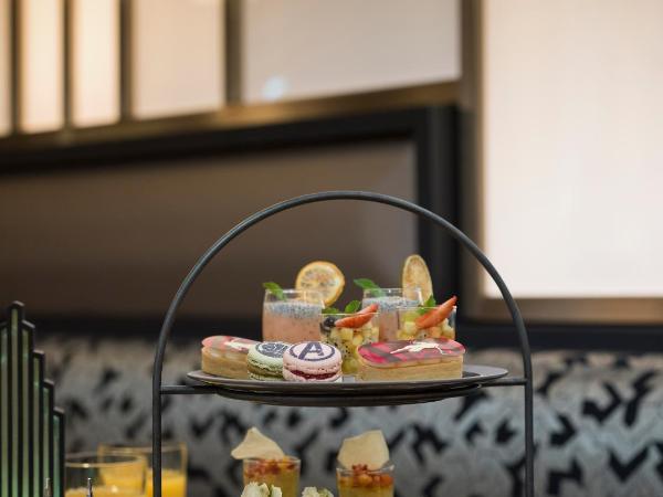 Disney Hotel New York - The Art of Marvel : photo 5 de la chambre chambre empire