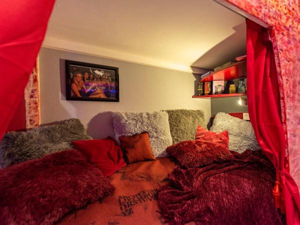 RICARDO Team-Hostel : photo 6 de la chambre dortoir mixte