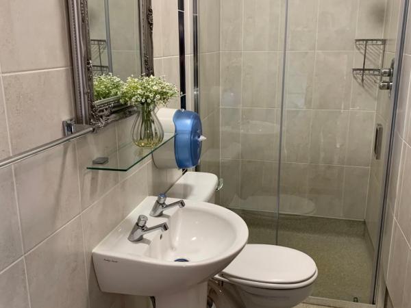 Lanigan's Accommodation : photo 6 de la chambre chambre familiale