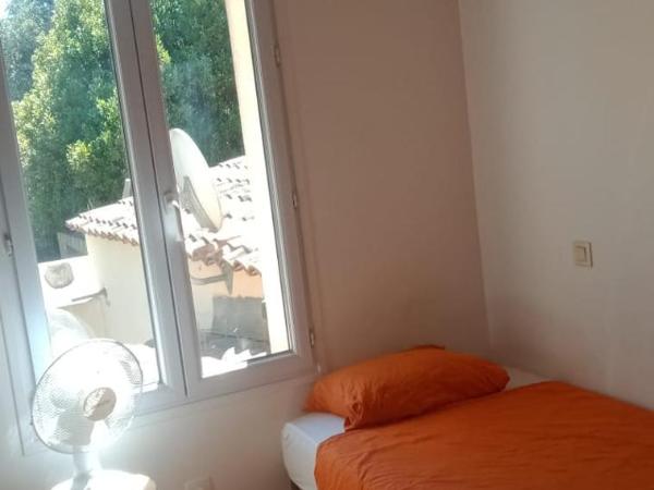 K.N.C.1601 : photo 1 de la chambre petite chambre simple