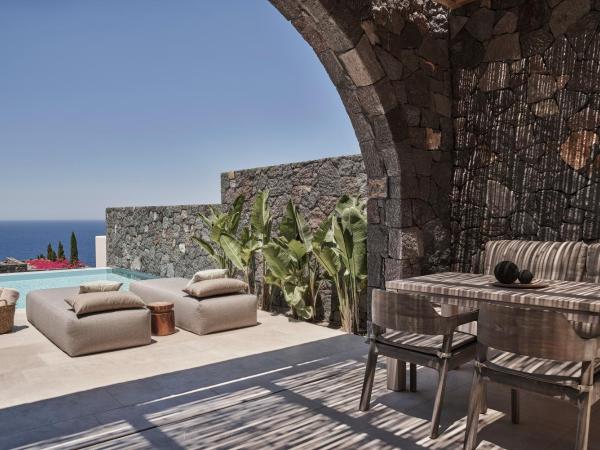 Canaves Epitome - Small Luxury Hotels of the World : photo 7 de la chambre suite avec piscine