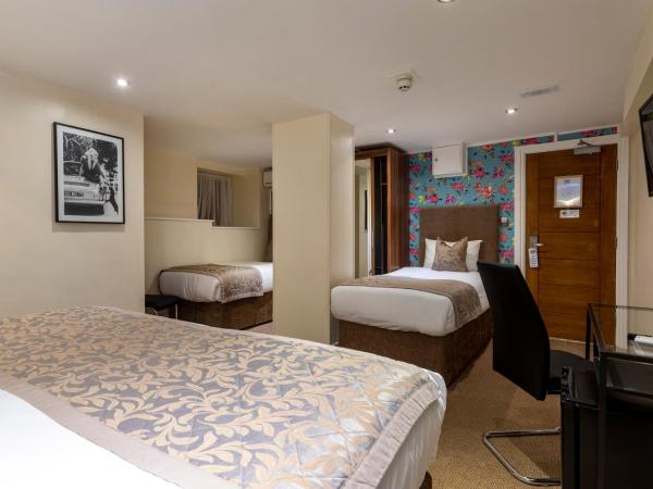 Hotel Shepherds Bush London : photo 2 de la chambre chambre quadruple avec douche