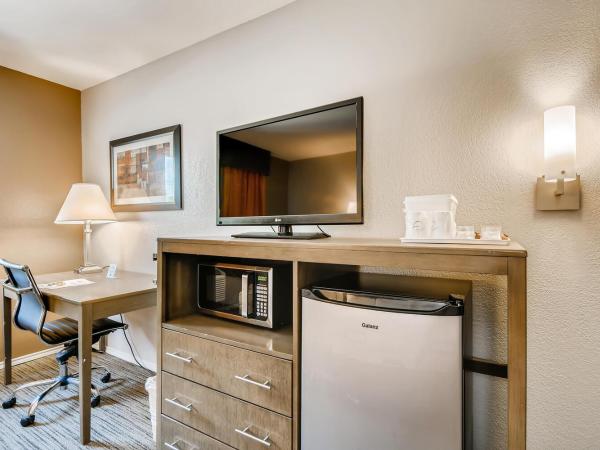 Orangewood Inn and Suites Midtown : photo 4 de la chambre chambre double deluxe (2 adultes + 1 enfant)