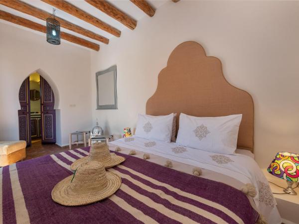 Absolu Beldi Essaouira : photo 1 de la chambre suite lit queen-size - vue sur piscine