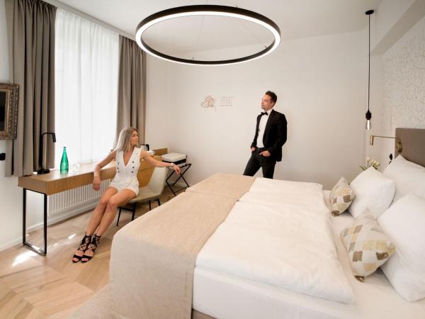 Hotel OLDINN : photo 3 de la chambre chambre double ou lits jumeaux standard