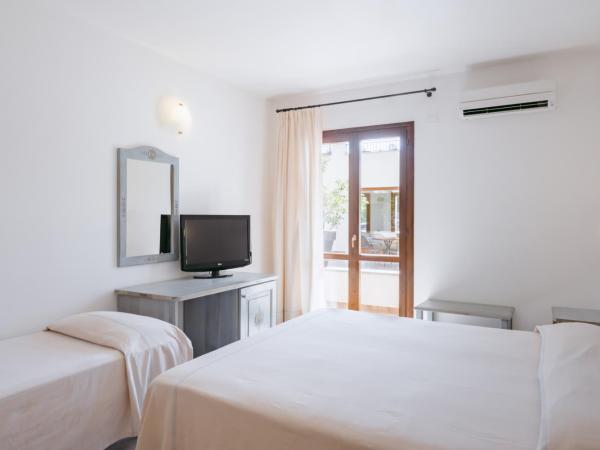 Hotel Angedras : photo 6 de la chambre chambre quadruple
