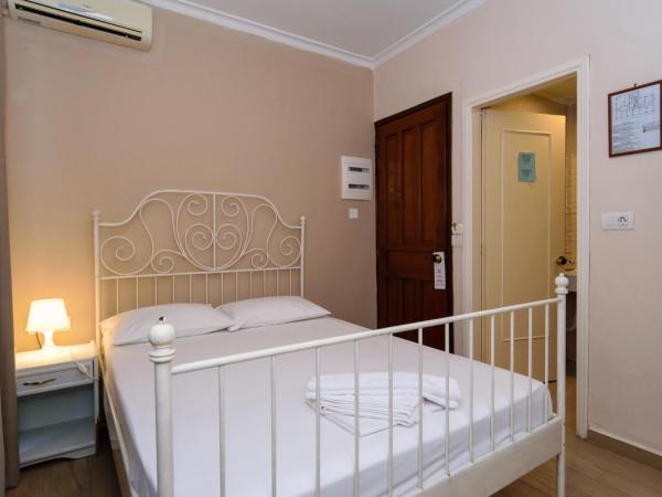 Archontiki City Hotel : photo 2 de la chambre chambre simple Économique