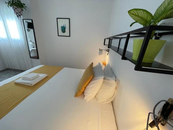 Zalamera BnB : photo 1 de la chambre chambre double avec salle de bains privative extérieure