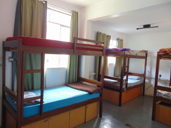 Wally's House Hostel : photo 1 de la chambre lit simple dans dortoir mixte