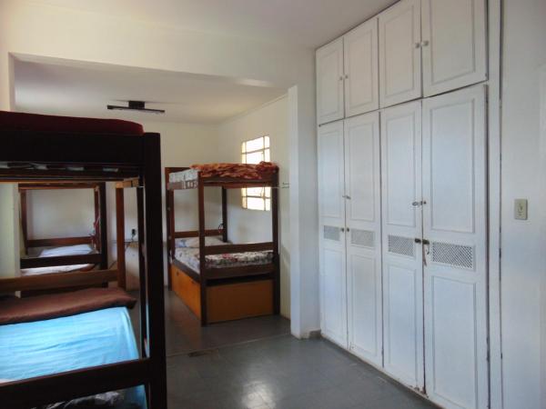 Wally's House Hostel : photo 2 de la chambre lit simple dans dortoir mixte