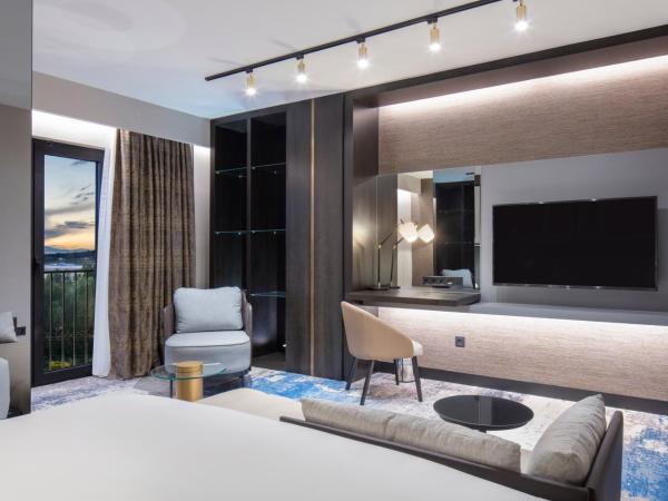 Radisson Hotel Izmir Aliaga : photo 7 de la chambre suite junior