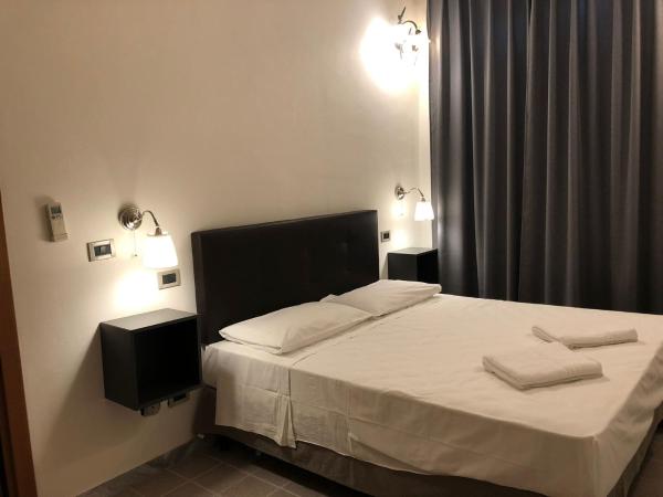 Hotel Francesco : photo 1 de la chambre chambre double ou lits jumeaux