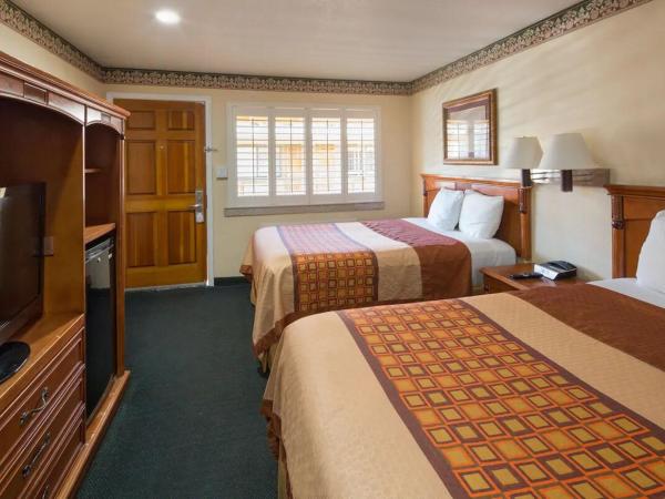 Geary Parkway Motel : photo 1 de la chambre chambre double avec 2 lits doubles