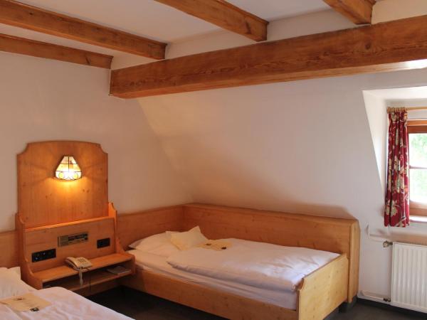 Hotel Höfler B&B : photo 5 de la chambre chambre lits jumeaux