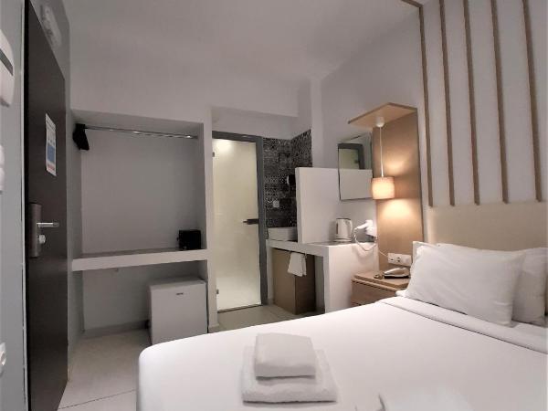 Elite Hotel : photo 4 de la chambre chambre triple