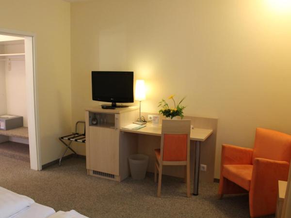 Hotel Petzengarten : photo 2 de la chambre chambre double ou lits jumeaux