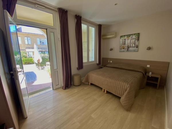 Hôtel Beau Rivage : photo 3 de la chambre chambre double - rez-de-chaussée