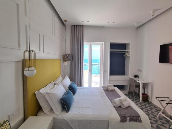 Capri Marina Suite : photo 5 de la chambre chambre double avec terrasse