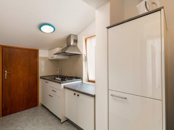 Apartments Pino Rabac : photo 4 de la chambre appartement