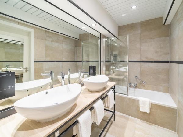 Grand Hotel Normandy by CW Hotel Collection : photo 1 de la chambre chambre triple familiale